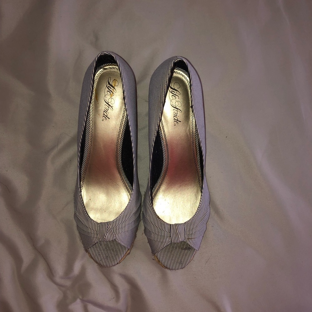 Peep toe wedges